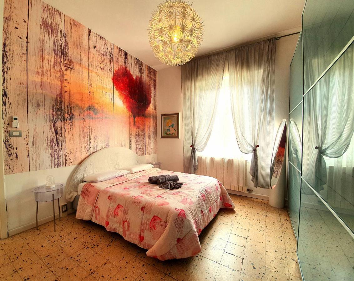 Accogliente Casa Indipendente Con Wi-fi Gratuito, A Due Passi Dal Centro E Dalle Attrazioni * Rávena