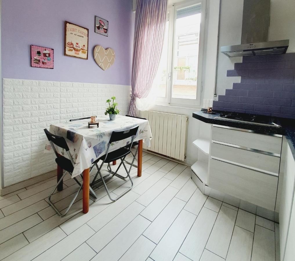 Accogliente Casa Indipendente Con Wi-fi Gratuito, A Due Passi Dal Centro E Dalle Attrazioni Apartamento Rávena