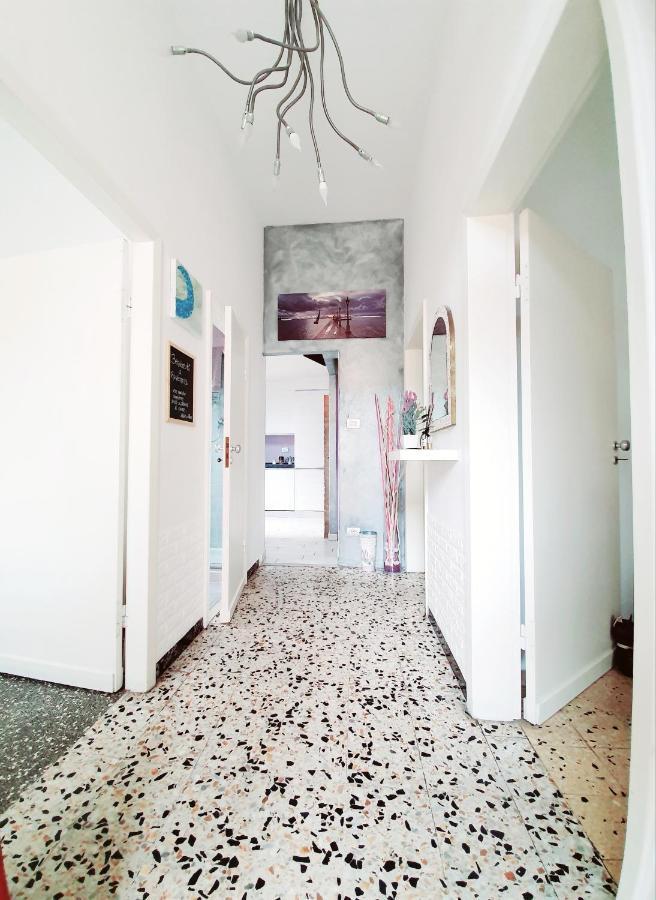 Accogliente Casa Indipendente Con Wi-fi Gratuito, A Due Passi Dal Centro E Dalle Attrazioni Apartamento Rávena